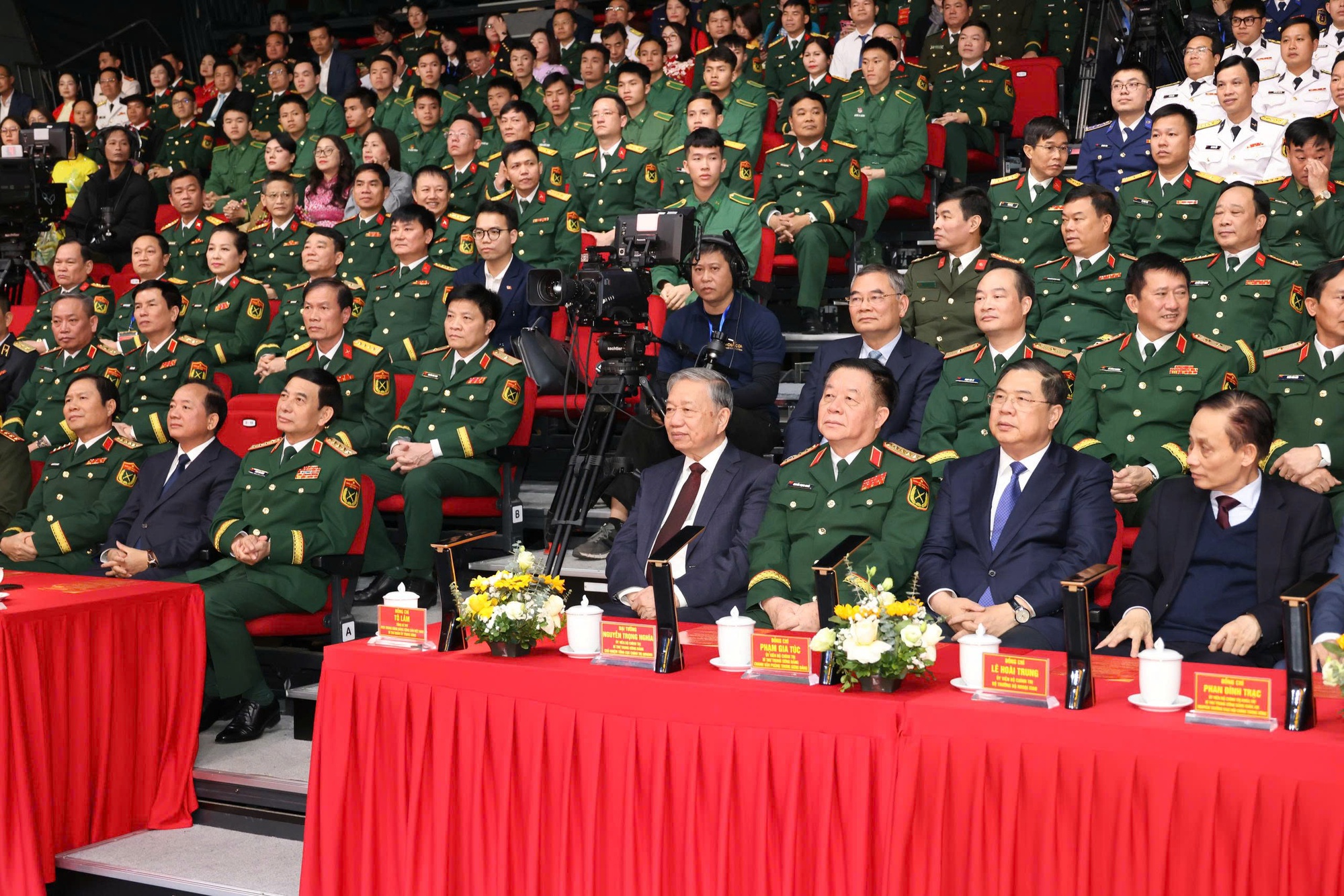 Tổng Bí thư Tô Lâm dự tổng kết, trao giải cuộc thi 'Vững bước dưới cờ Đảng'- Ảnh 2.