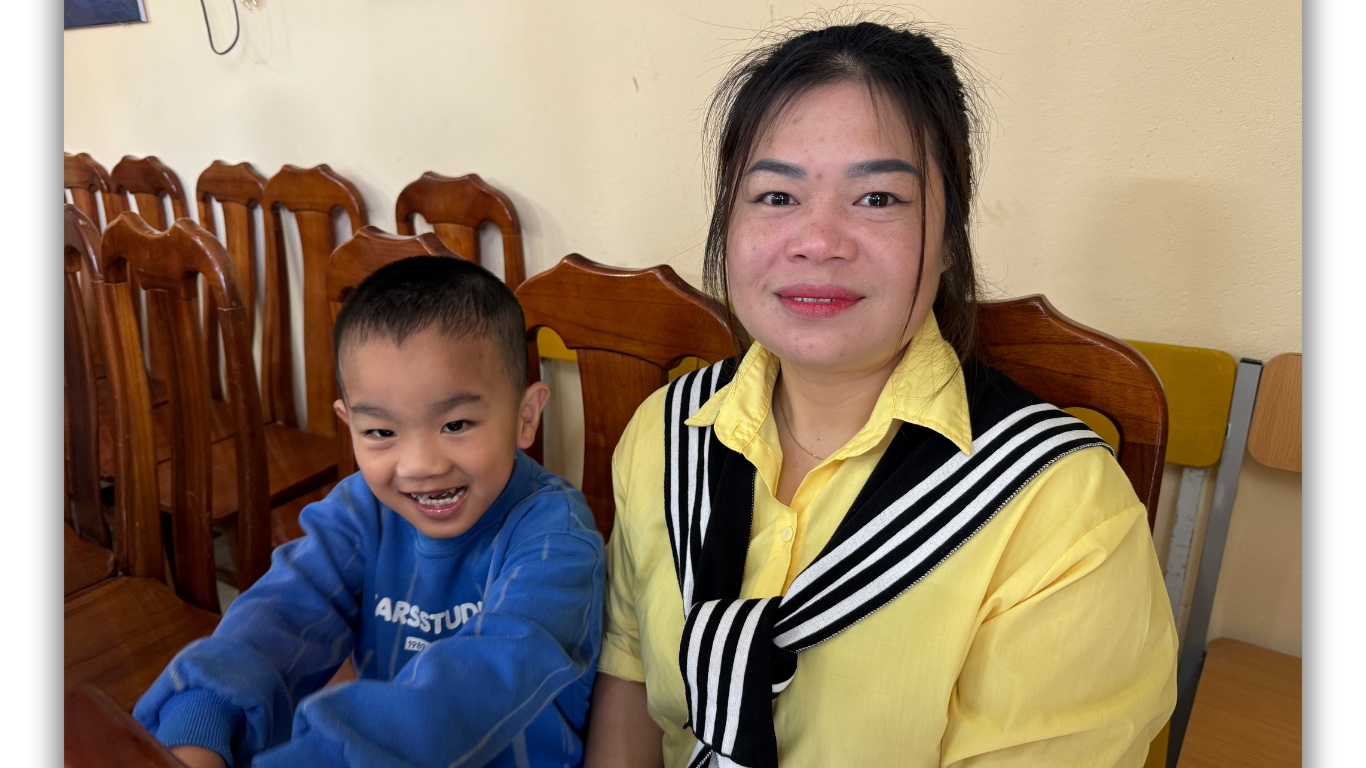 Đưa 'hương Tết' ra đảo tiền tiêu- Ảnh 6. Đưa 'hương Tết' ra đảo tiền tiêu- Ảnh 6.