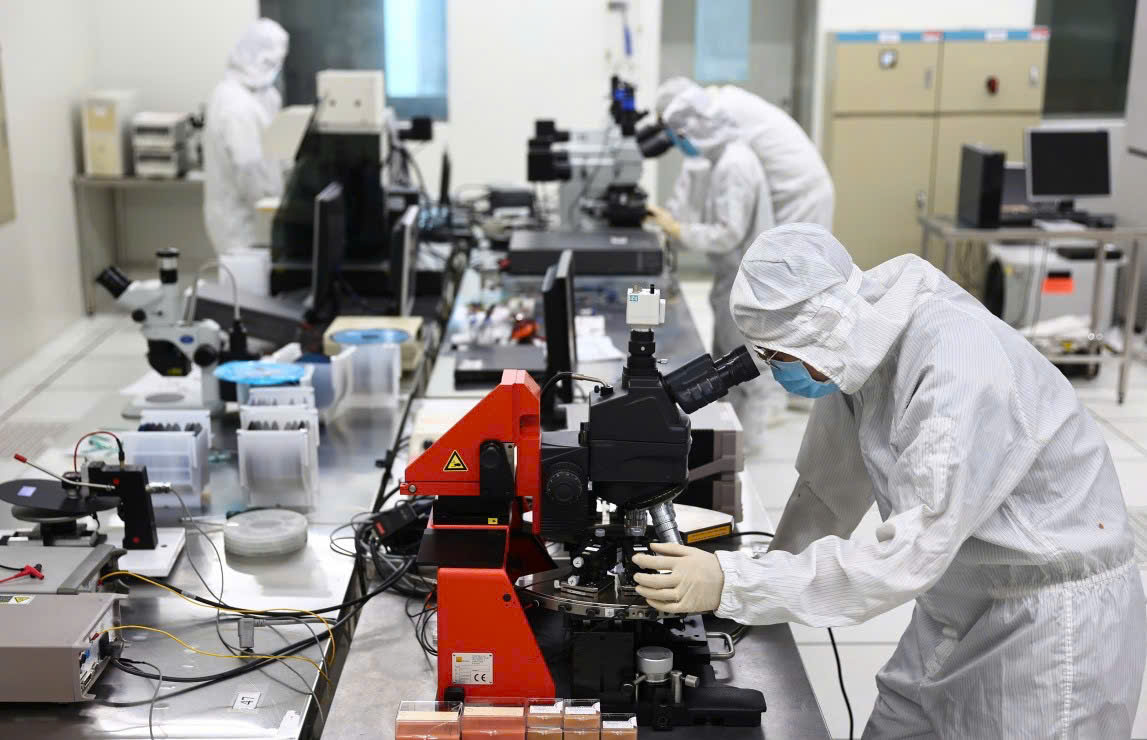 Hành lang pháp lý đã mở, vì sao nhà khoa học vẫn chưa dám bước ra khỏi 'vùng an toàn'?- Ảnh 1. Hành lang pháp lý đã mở, vì sao nhà khoa học vẫn chưa dám bước ra khỏi 'vùng an toàn'?- Ảnh 1.