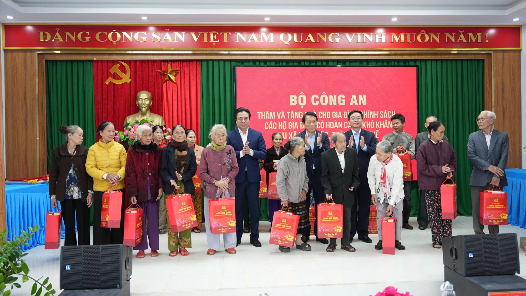 Đoàn công tác Trung ương kiểm tra công tác chuẩn bị bầu cử tại TP. Huế- Ảnh 3.