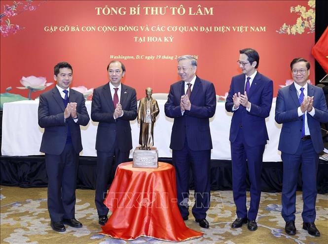 Tổng Bí thư Tô Lâm gặp gỡ bà con cộng đồng và các cơ quan đại diện Việt Nam tại Hoa Kỳ- Ảnh 5.