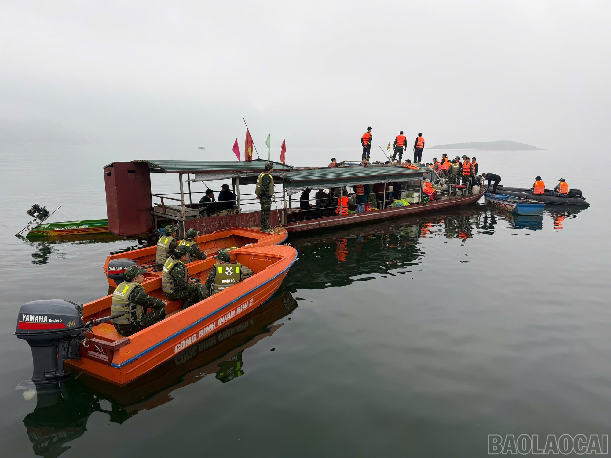 Tìm thấy toàn bộ nạn nhân thiệt mạng trong vụ lật tàu chở khách trên hồ Thác Bà- Ảnh 3.