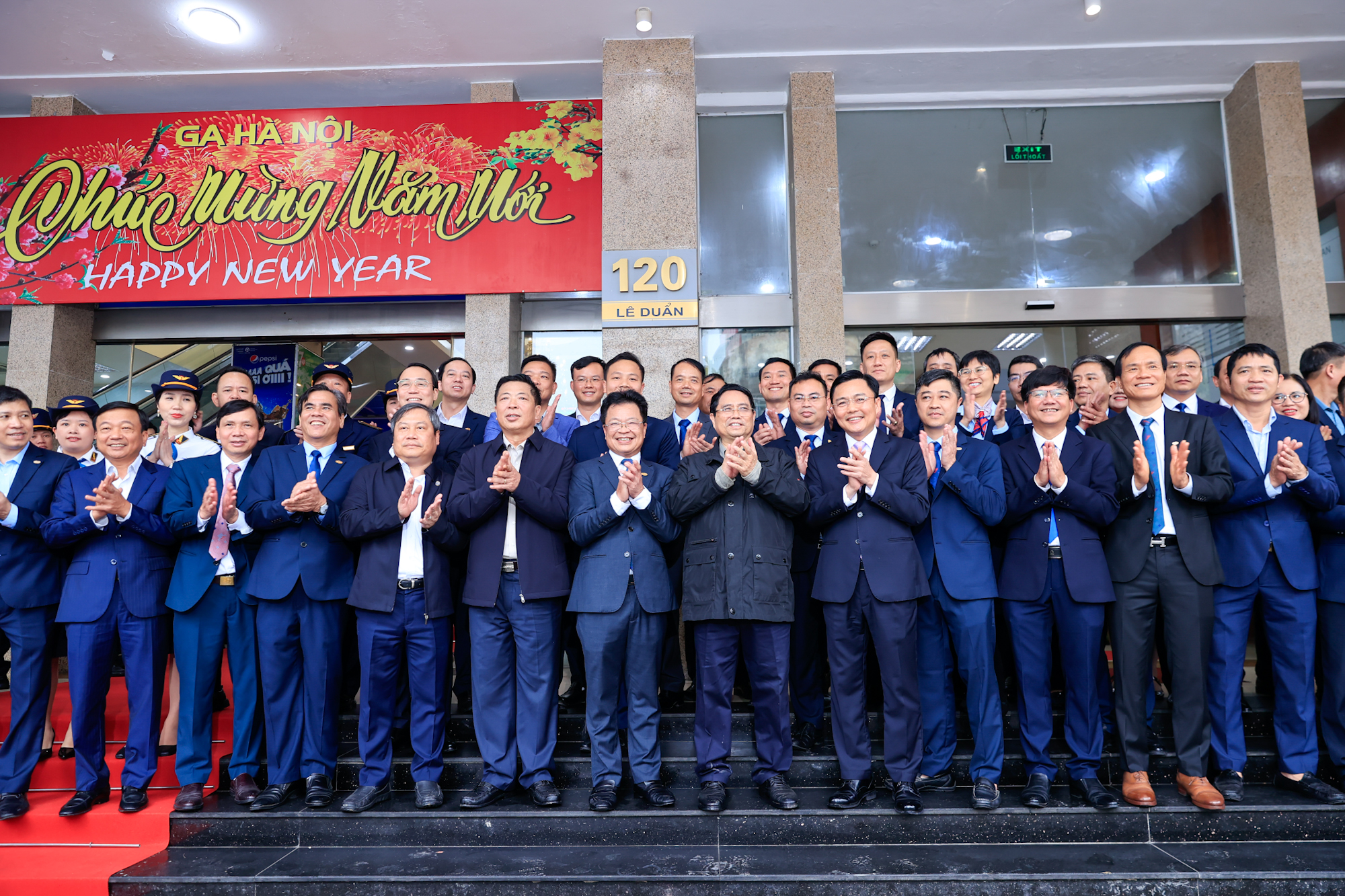 Thủ tướng: Tốc độ triển khai đường sắt đô thị thời gian tới phải gấp hàng chục lần những năm qua- Ảnh 13.