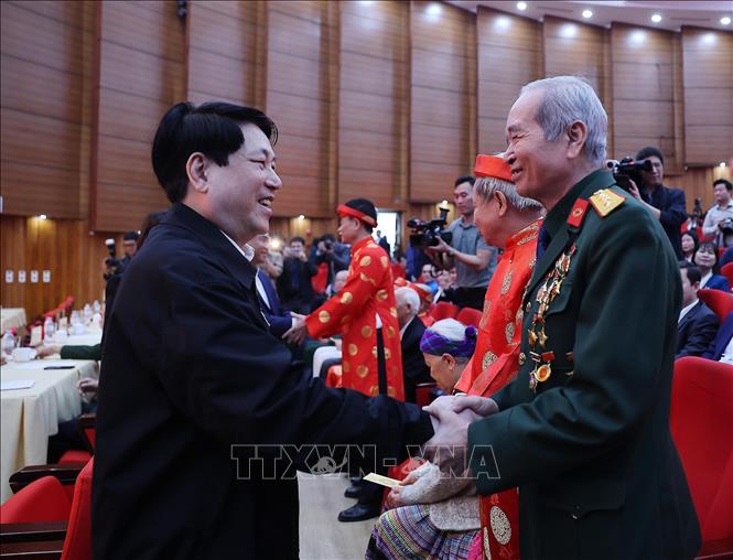 Chủ tịch nước Lương Cường thăm, chúc Tết Đảng bộ, chính quyền, nhân dân tỉnh Lào Cai- Ảnh 2.