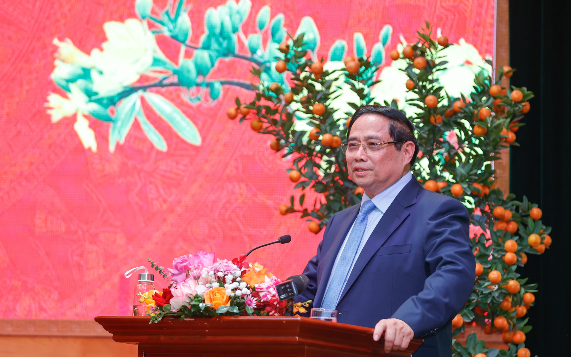 Thủ tướng: Hình thành những diễn đàn lý luận văn hóa sắc bén, có tầm ảnh hưởng khu vực