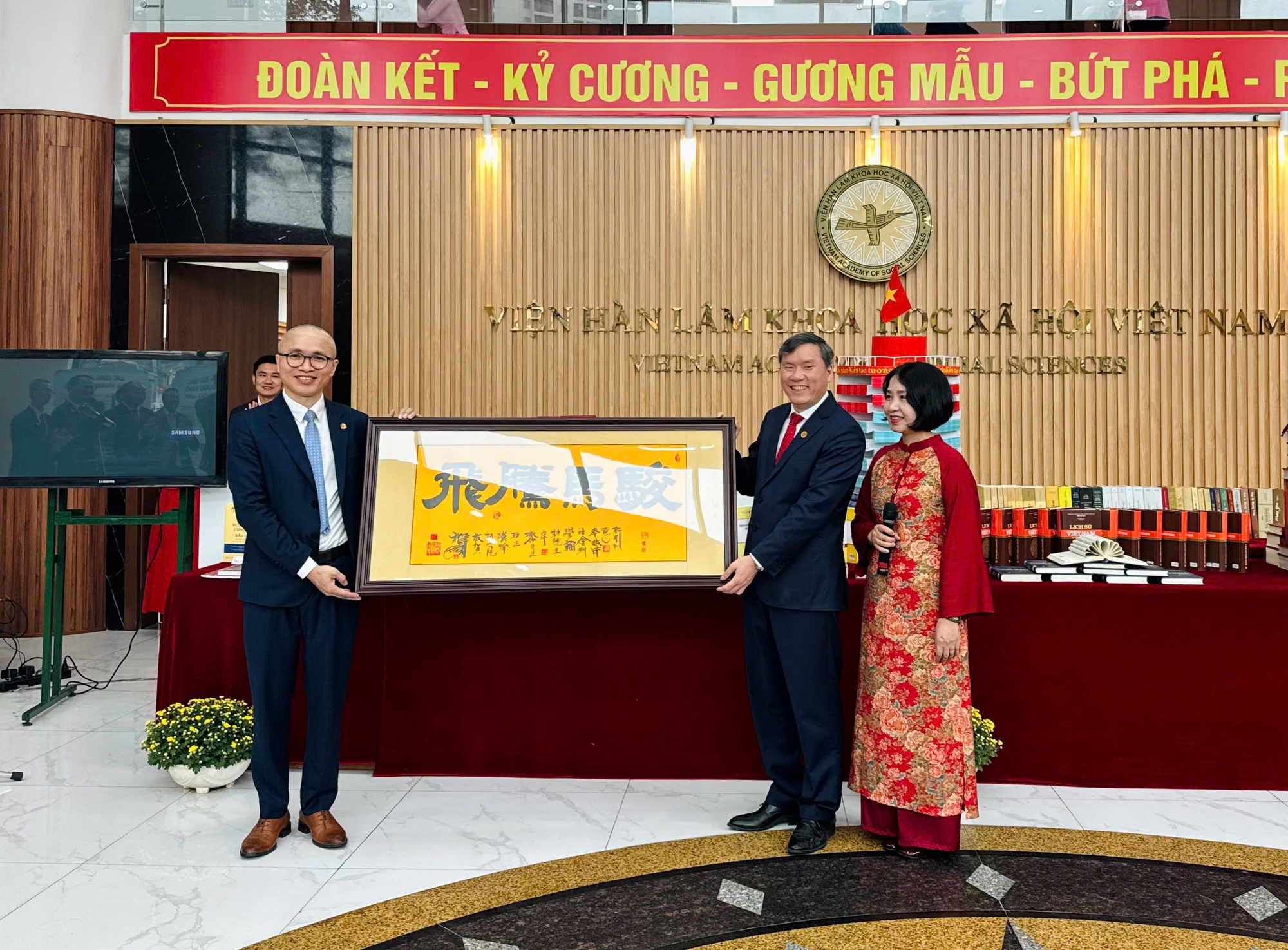 Mừng Đảng, mừng Xuân: Gìn giữ giá trị – Khát vọng vươn xa- Ảnh 1.