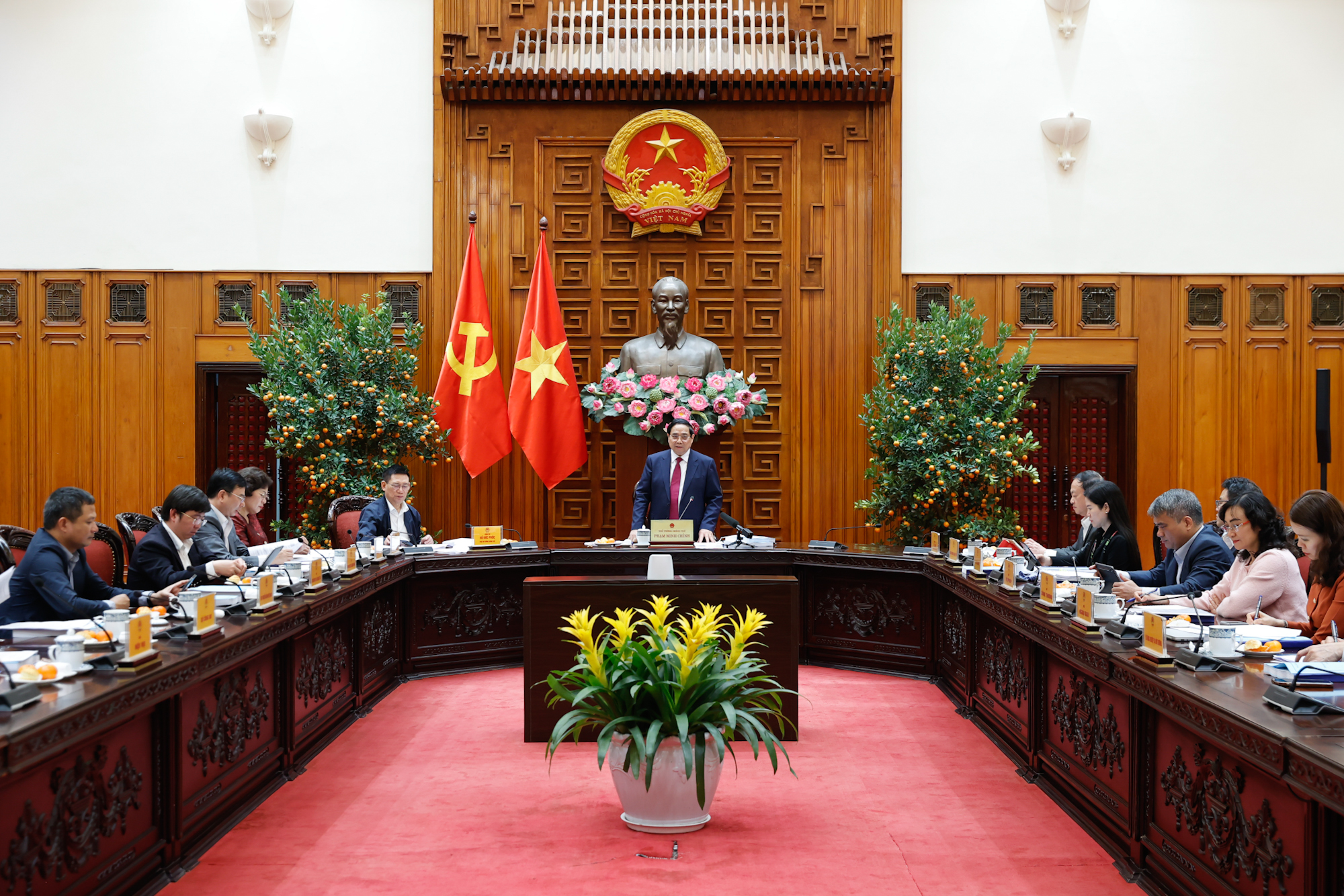 Thủ tướng: Bảo đảm tiếp cận bình đẳng các dịch vụ tài chính ngân hàng, không để ai bị bỏ lại phía sau- Ảnh 1.