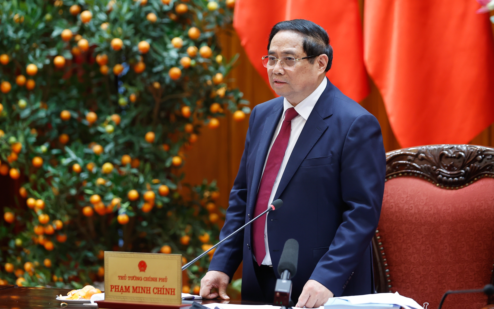 Thủ tướng: Bảo đảm tiếp cận bình đẳng các dịch vụ tài chính ngân hàng, không để ai bị bỏ lại phía sau