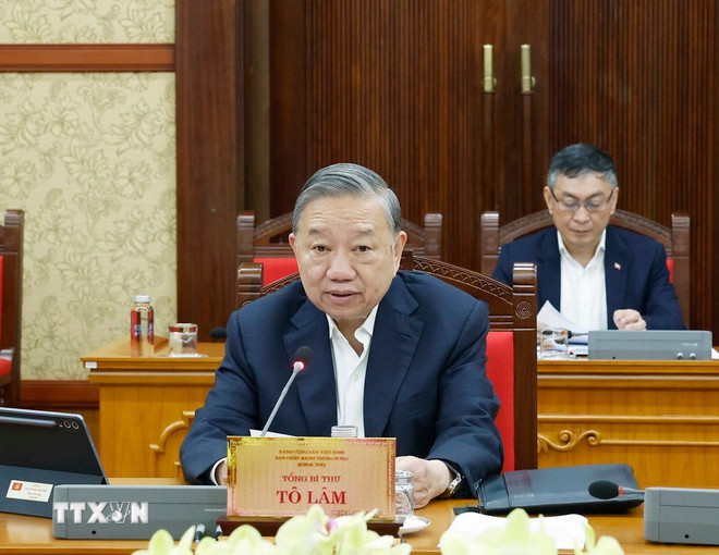 Tổng Bí thư Tô Lâm: Tuyệt đối không xảy ra tình trạng du Xuân kéo dài, lơ là nhiệm vụ- Ảnh 1. Tổng Bí thư Tô Lâm: Tuyệt đối không xảy ra tình trạng du Xuân kéo dài, lơ là nhiệm vụ- Ảnh 1.