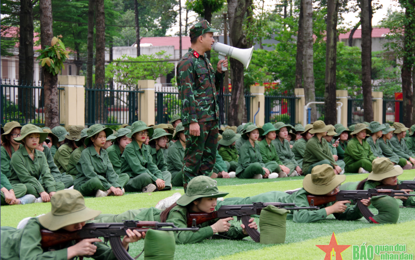 Miễn học phí môn Giáo dục quốc phòng sẽ triển khai theo lộ trình