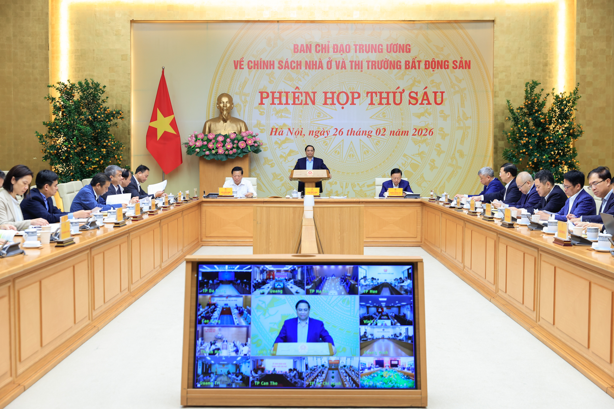 Thủ tướng: Xây dựng chính sách phát triển nhà ở cho người có thu nhập trung bình- Ảnh 1. Thủ tướng: Xây dựng chính sách phát triển nhà ở cho người có thu nhập trung bình- Ảnh 1.