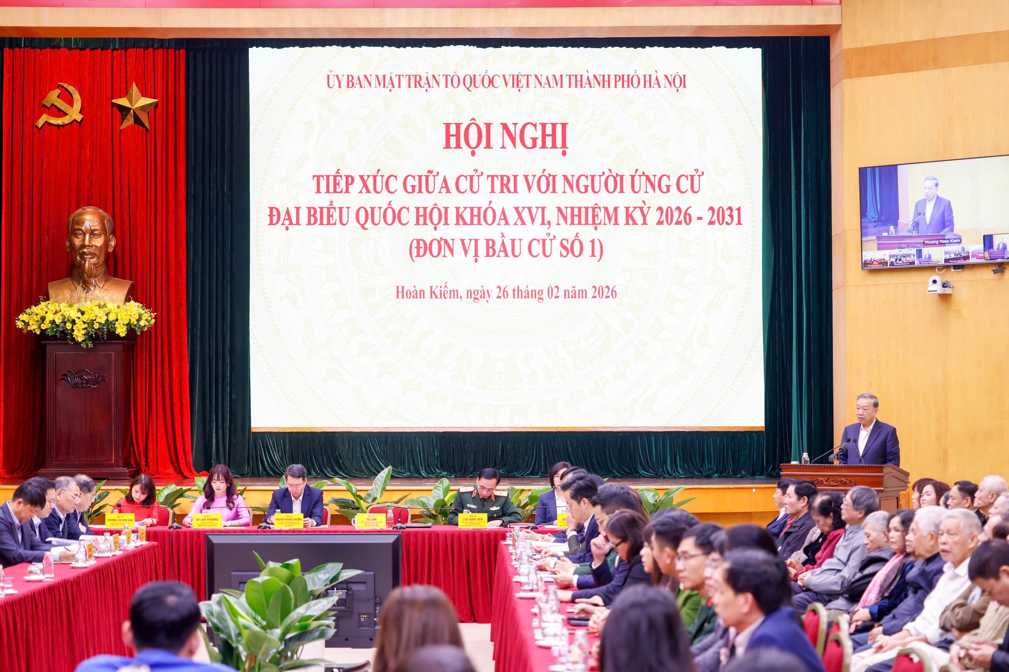 Tổng Bí thư Tô Lâm dự Hội nghị tiếp xúc giữa cử tri với người ứng cử đại biểu Quốc hội khóa XVI tại Hà Nội- Ảnh 5.