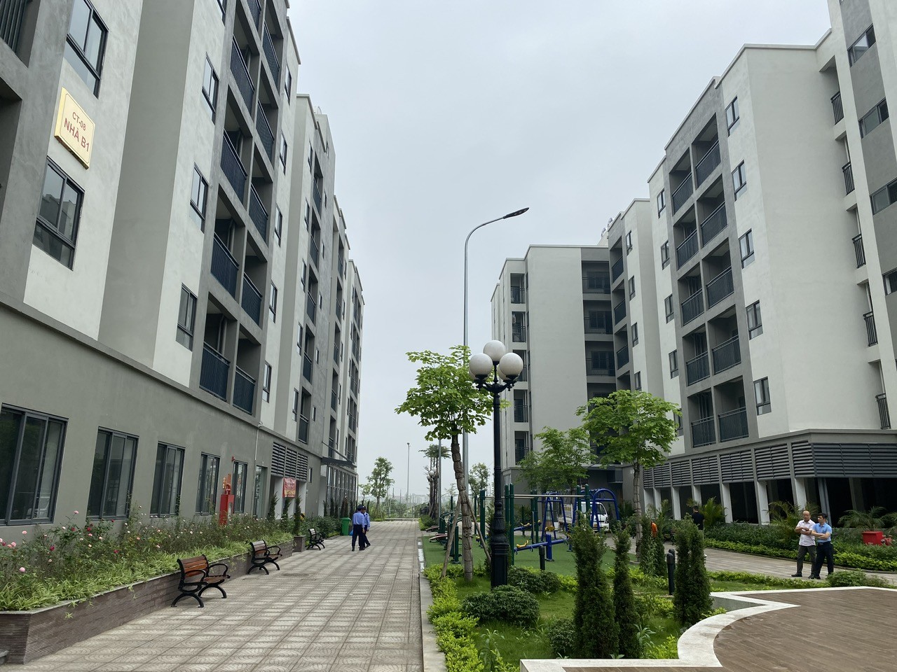 Hoàn thành thêm 544 căn nhà ở xã hội sau 2 tháng đầu năm- Ảnh 1.