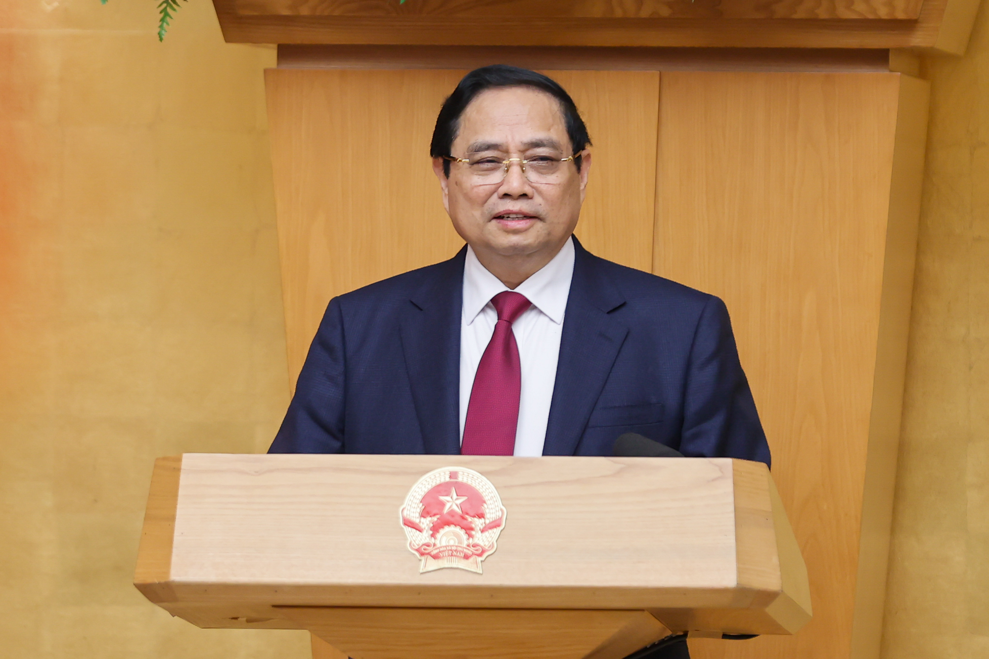 Thủ tướng: Xây dựng luật phải phân cấp, phân quyền tối đa và cắt giảm mọi thủ tục rườm rà- Ảnh 2. Thủ tướng: Xây dựng luật phải phân cấp, phân quyền tối đa và cắt giảm mọi thủ tục rườm rà- Ảnh 2.