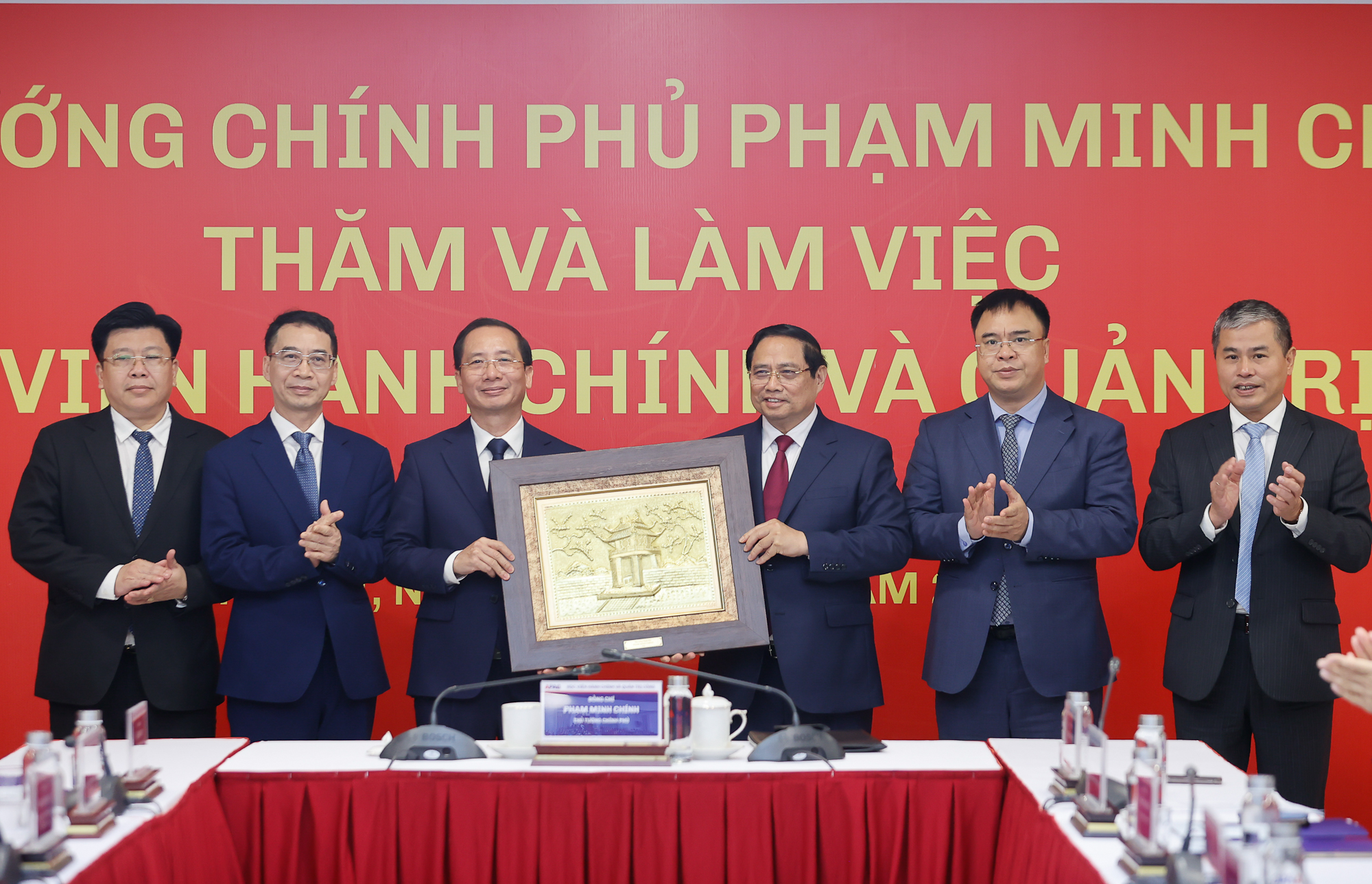 Thủ tướng: Năng lực quản trị quốc gia là sức mạnh mềm cốt lõi- Ảnh 11.