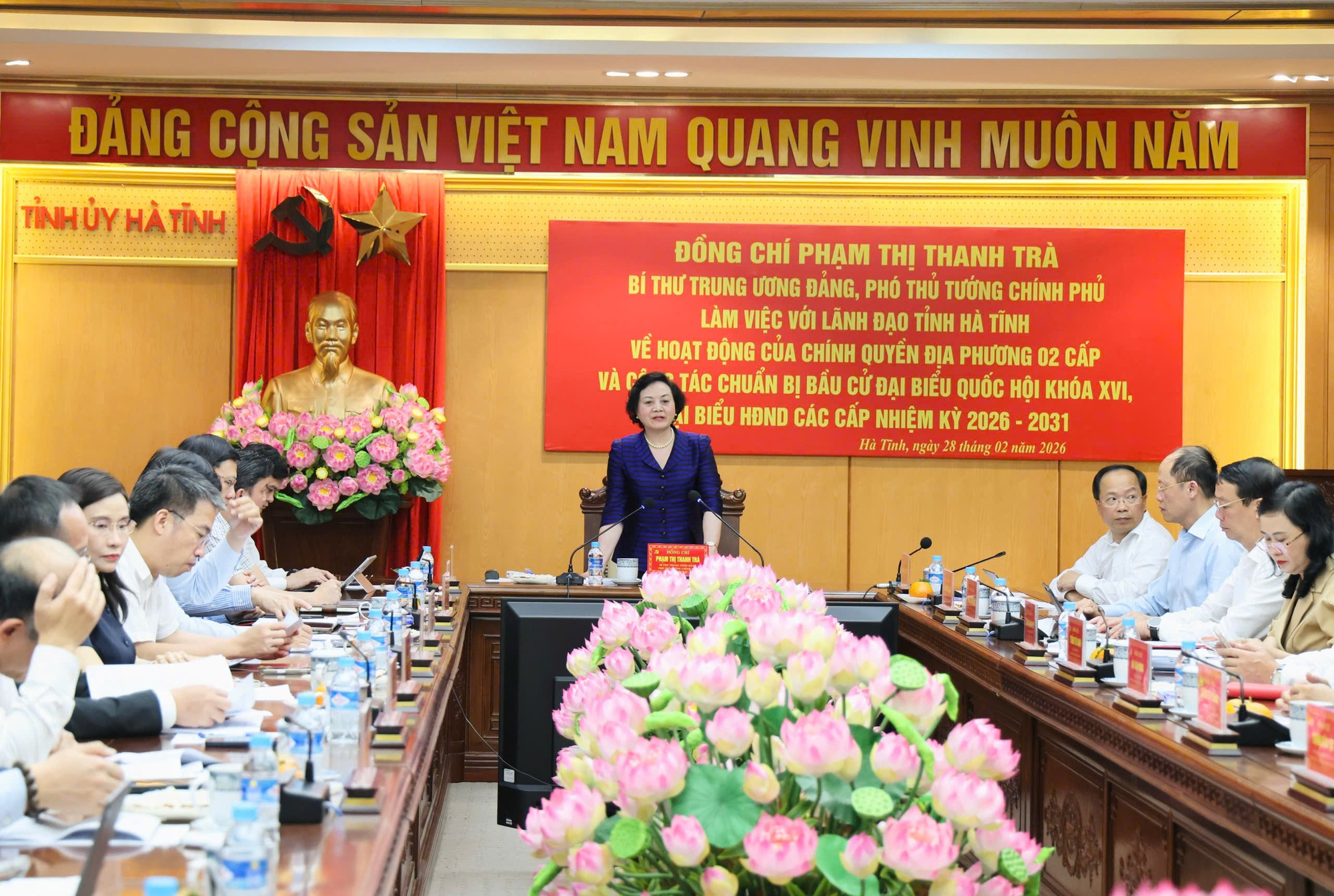Phó Thủ tướng Phạm Thị Thanh Trà làm việc với Hà Tĩnh về vận hành chính quyền địa phương hai cấp và công tác bầu cử- Ảnh 2.