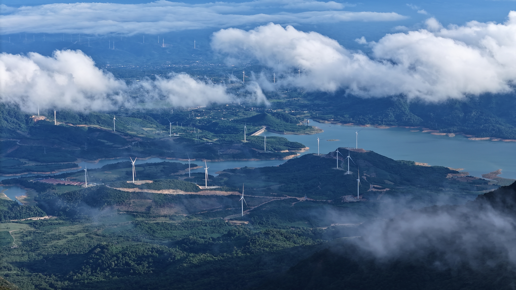 Quảng Trị tập trung hình thành các khu, điểm du lịch trọng điểm, chất lượng cao - Ảnh 1.