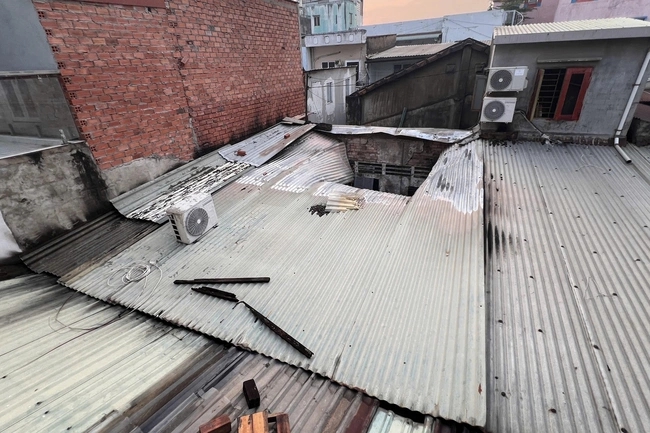 Khẩn trương điều tra nguyên nhân vụ cháy làm 03 người trong cùng một gia đình tử vong- Ảnh 1.