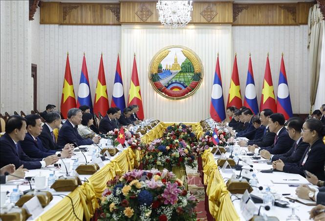Tổng Bí thư Tô Lâm hội kiến Thủ tướng Lào Sonexay Siphandone- Ảnh 3.