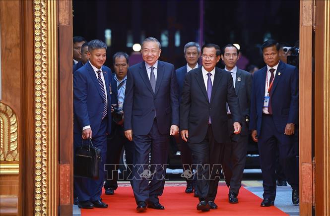 Quốc yến chào mừng Tổng Bí thư Tô Lâm thăm cấp Nhà nước tới Vương quốc Campuchia- Ảnh 1.