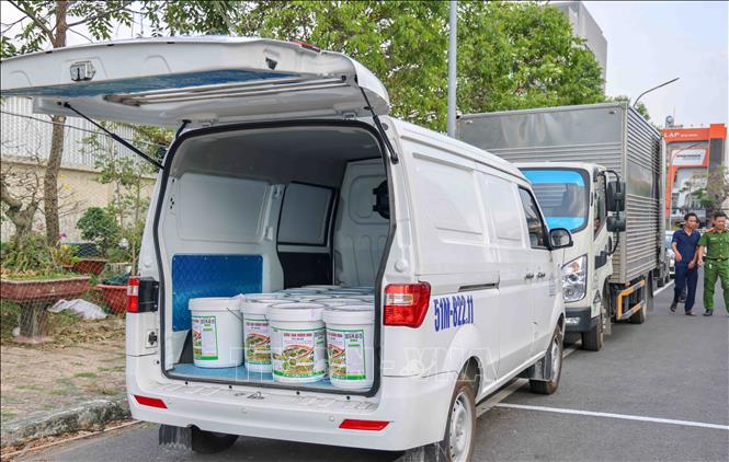 Triệt phá đường dây sản xuất phân bón giả quy mô lớn- Ảnh 1.