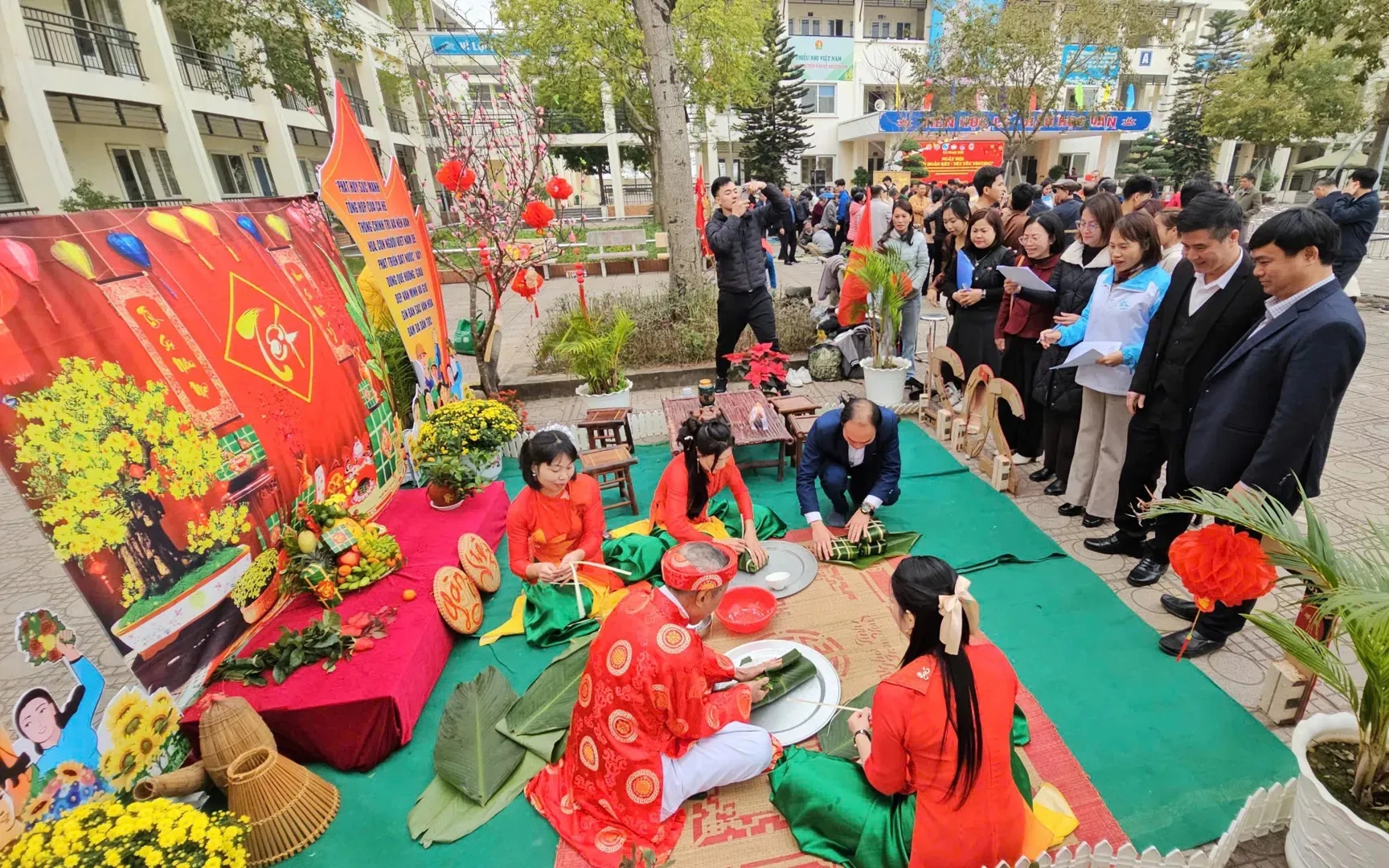 Chuẩn bị chu đáo cho nhân dân đón Tết Nguyên đán Bính Ngọ 2026