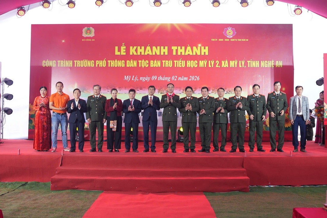 Bộ Công an khánh thành và bàn giao các công trình an sinh xã hội tại Nghệ An- Ảnh 3.