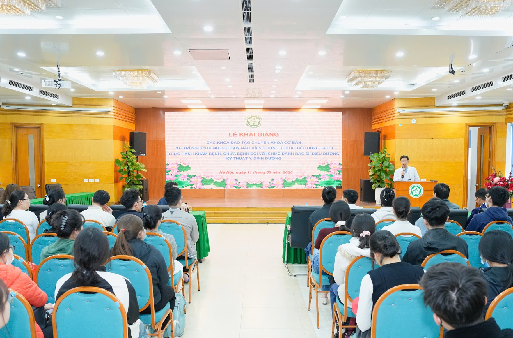 Bệnh viện Bạch Mai chuyển giao tri thức, đồng hành bền vững cùng y tế cơ sở- Ảnh 1.