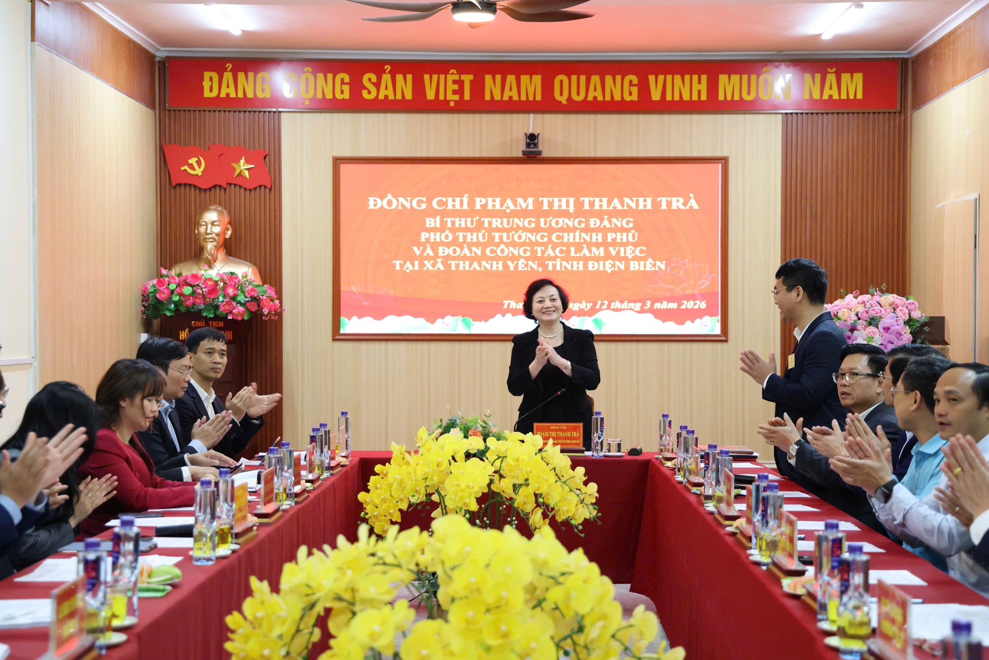 Phó Thủ tướng Phạm Thị Thanh Trà: Không nhất thiết xã nào cũng cần lập thêm phòng chuyên môn- Ảnh 1.