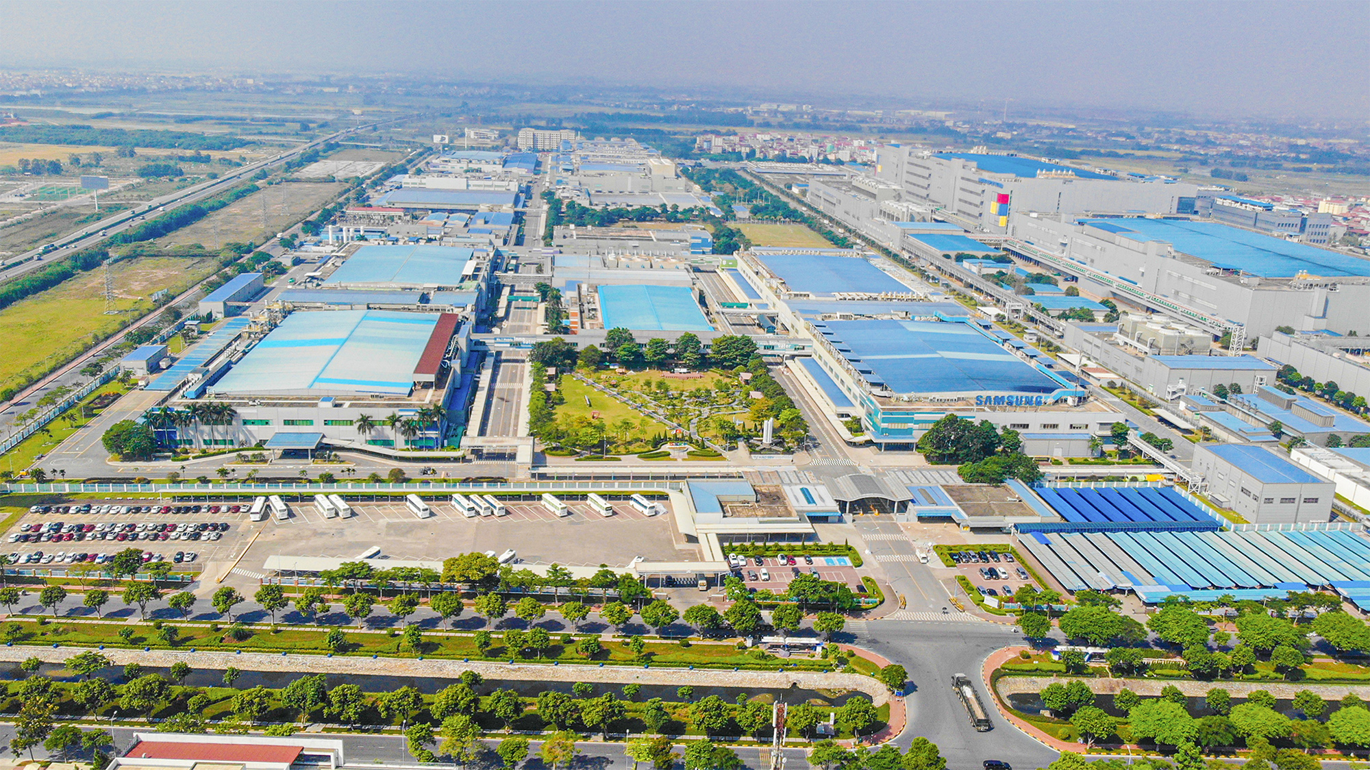 Sức hút từ những chiếc điện thoại Samsung Galaxy S26 ‘Made in Việt Nam’- Ảnh 3.