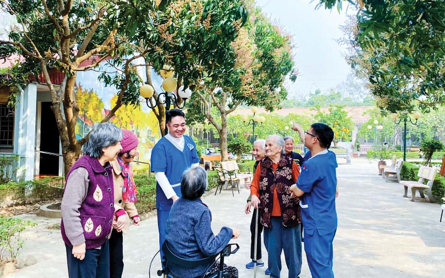 KINH TẾ BẠC – Từ thách thức nhân khẩu học đến cơ hội phát triển