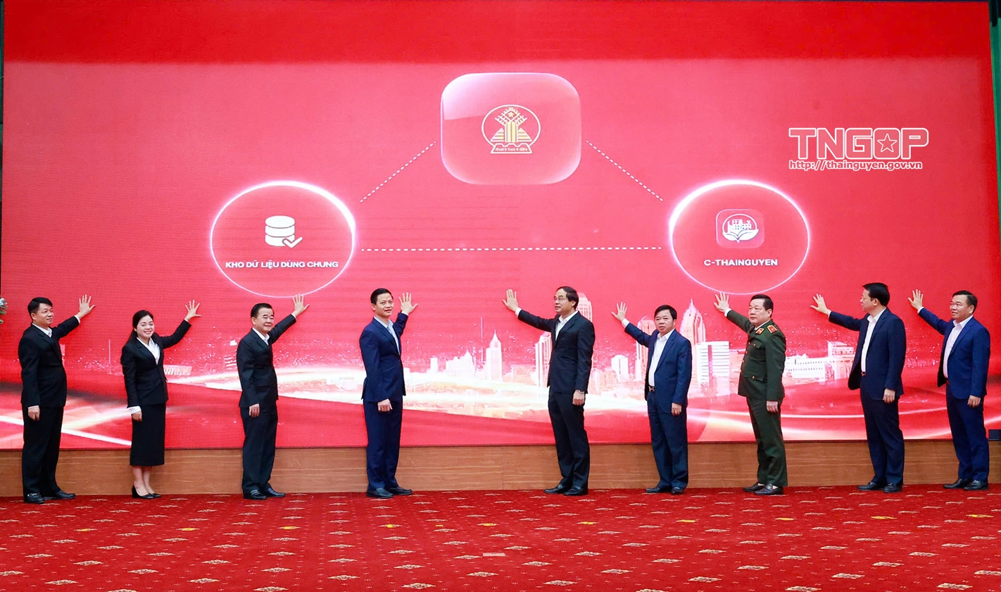 Thái Nguyên khai trương Trung tâm Dữ liệu phục vụ điều hành- Ảnh 1.