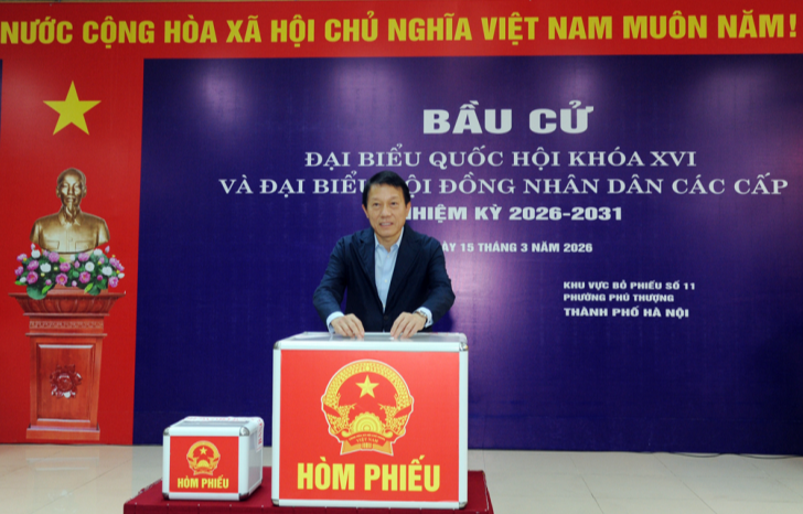 Chùm ảnh: Các đồng chí lãnh đạo Đảng, Nhà nước thực hiện quyền cử tri- Ảnh 25.