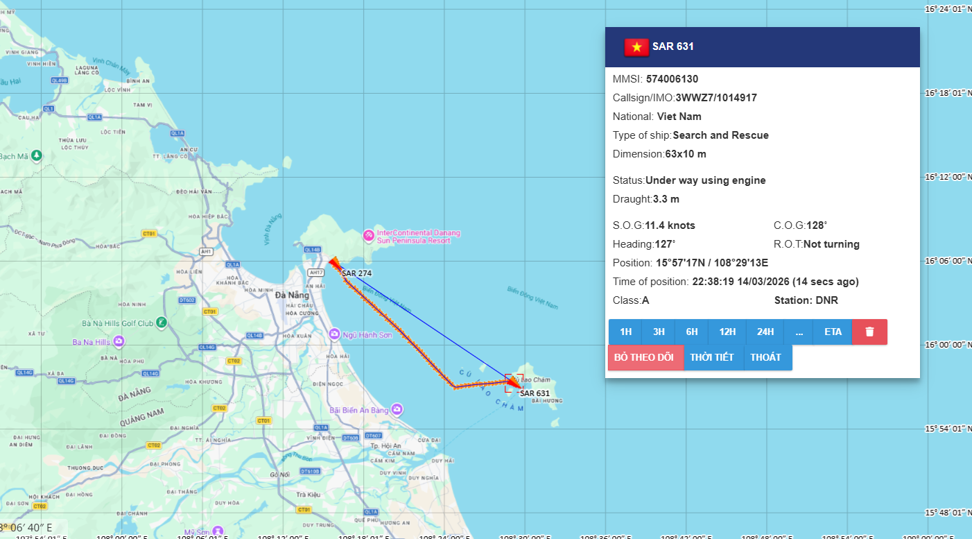 Xuyên đêm vượt sóng to, gió lớn, cứu nạn bệnh nhân nguy kịch từ Cù Lao Chàm - Ảnh 2. Xuyên đêm vượt sóng to, gió lớn, cứu nạn bệnh nhân nguy kịch từ Cù Lao Chàm - Ảnh 2.