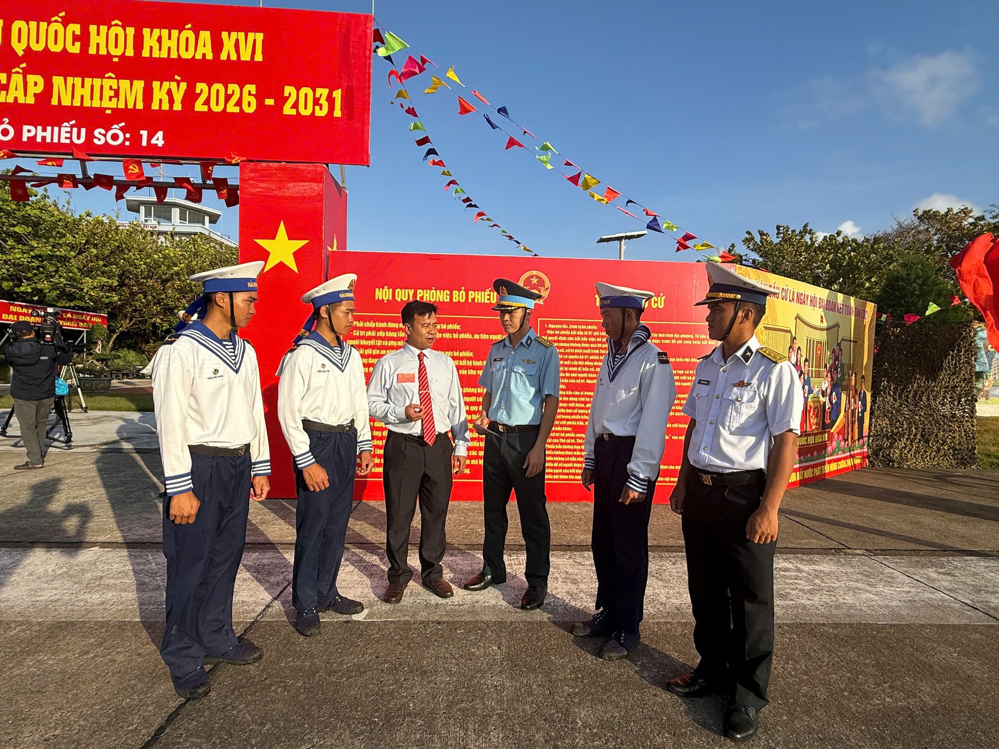 'Ngày hội non sông' ở đặc khu Trường Sa- Ảnh 5.