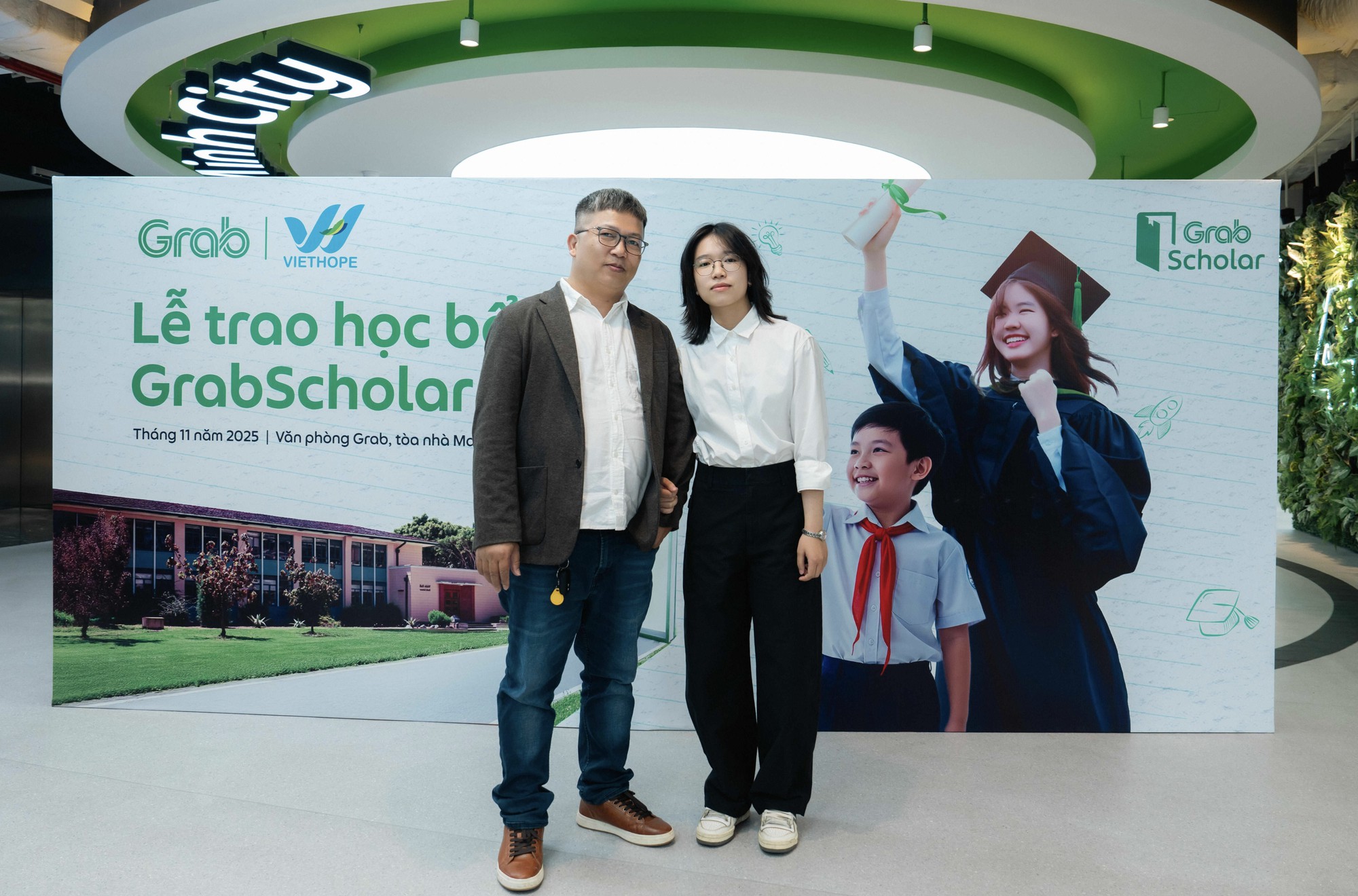 Grab dành 3,2 triệu USD hỗ trợ con em tài xế tại Đông Nam Á- Ảnh 2.