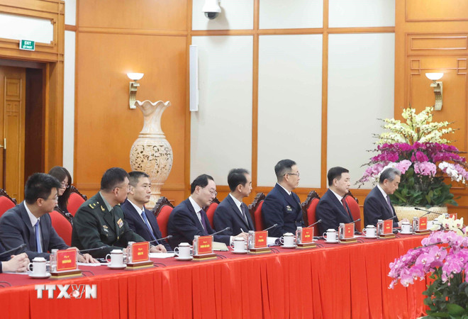Tổng Bí thư tiếp các Bộ trưởng Trung Quốc nhân dịp Đối thoại chiến lược 3+3- Ảnh 3. Tổng Bí thư tiếp các Bộ trưởng Trung Quốc nhân dịp Đối thoại chiến lược 3+3- Ảnh 3.