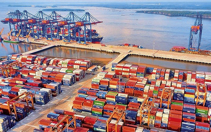 Công điện của Thủ tướng Chính phủ về một số nhiệm vụ, giải pháp để tiếp tục thúc đẩy xuất khẩu năm 2026