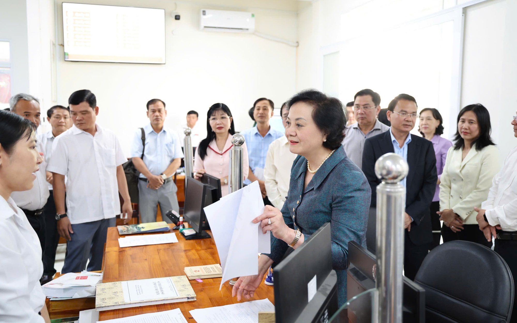 Cấp xã phải chuyển từ “phục vụ” sang “kiến tạo phát triển”