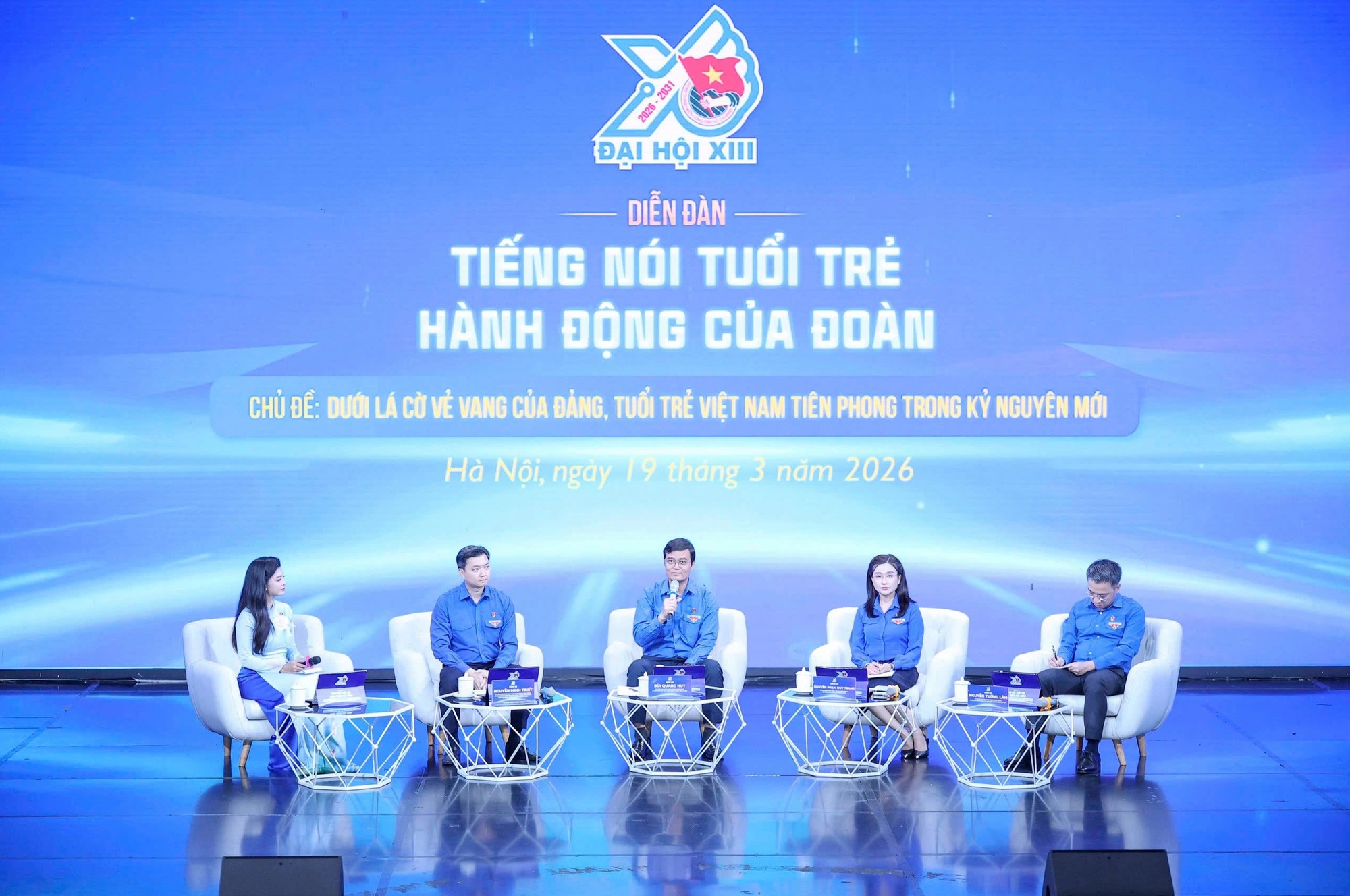 Diễn đàn “ Tiếng nói tuổi trẻ - Hành động của Đoàn”- Ảnh 6.