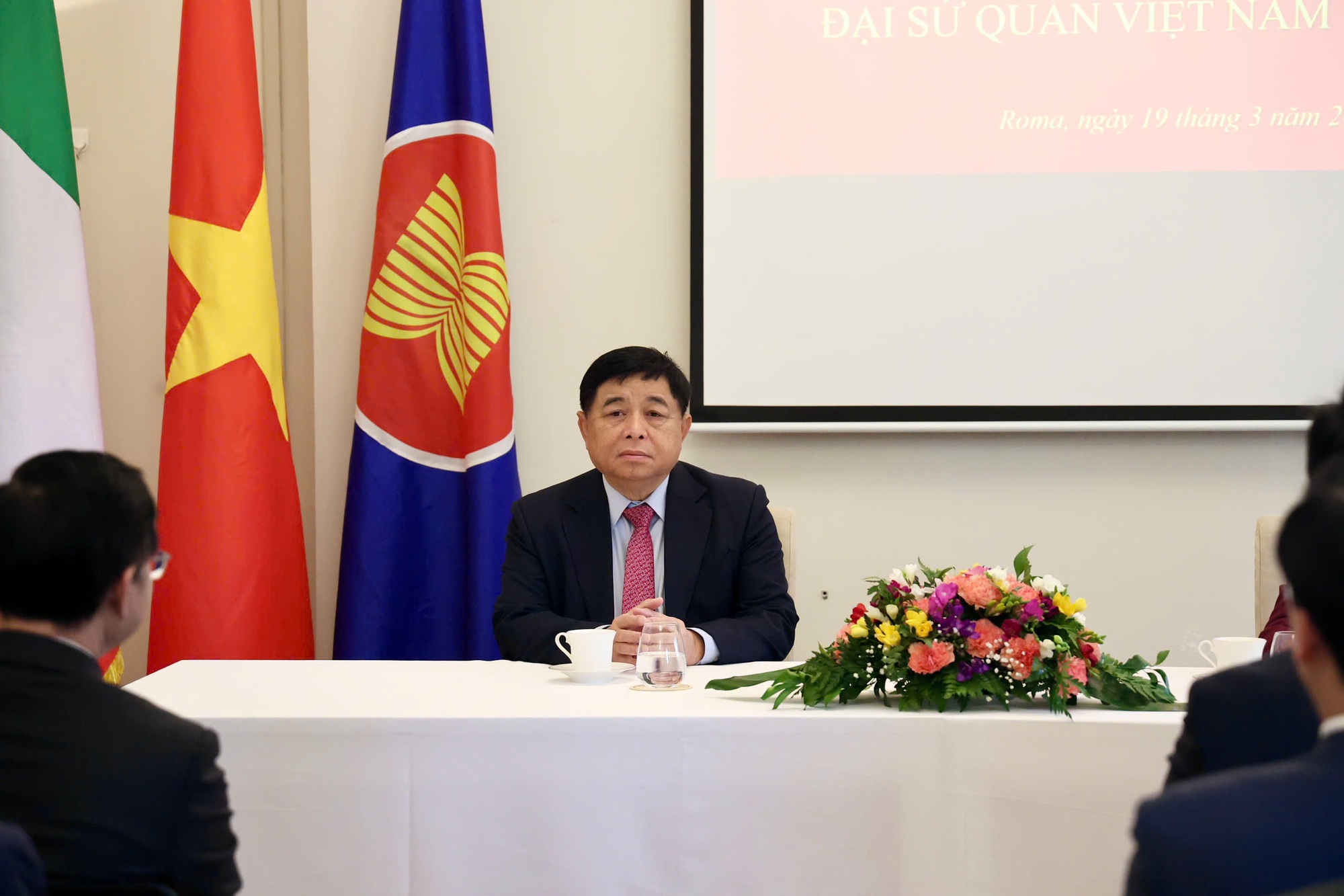 Thúc đẩy ngoại giao kinh tế, tăng cường kết nối thương mại - đầu tư giữa Việt Nam và Italy- Ảnh 5.