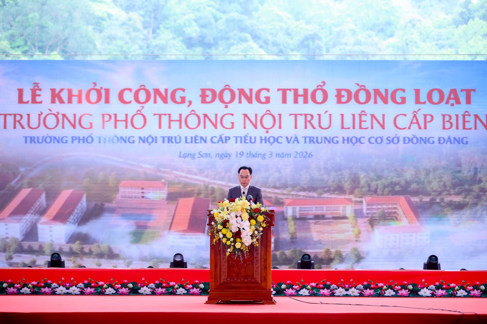 TỔNG THUẬT: Khởi c&ocirc;ng đồng loạt c&aacute;c trường nội tr&uacute; li&ecirc;n cấp v&ugrave;ng bi&ecirc;n giai đoạn 2- Ảnh 4.