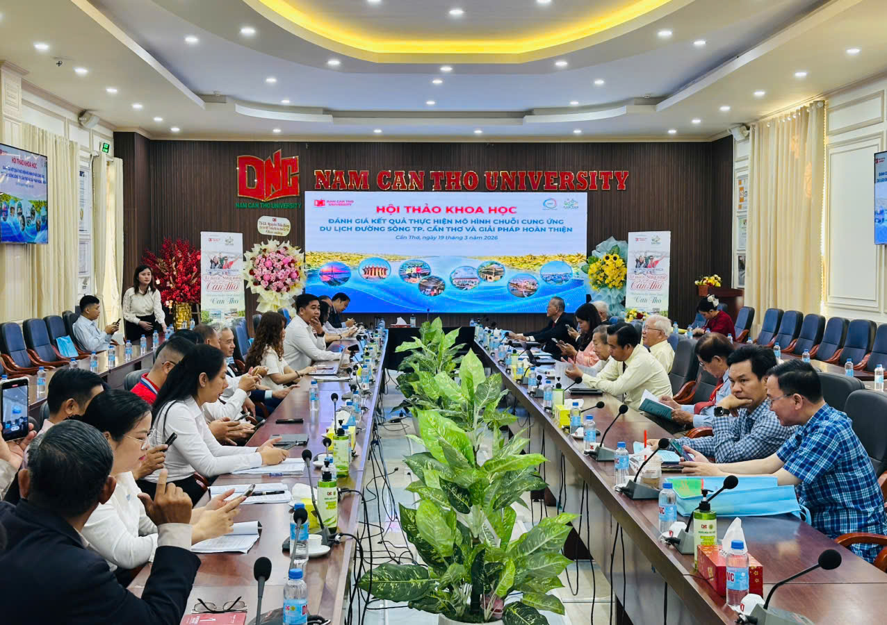 Làm gì để khơi thông 'mạch sống' du lịch đường sông Cần Thơ?- Ảnh 1. Làm gì để khơi thông 'mạch sống' du lịch đường sông Cần Thơ?- Ảnh 1.