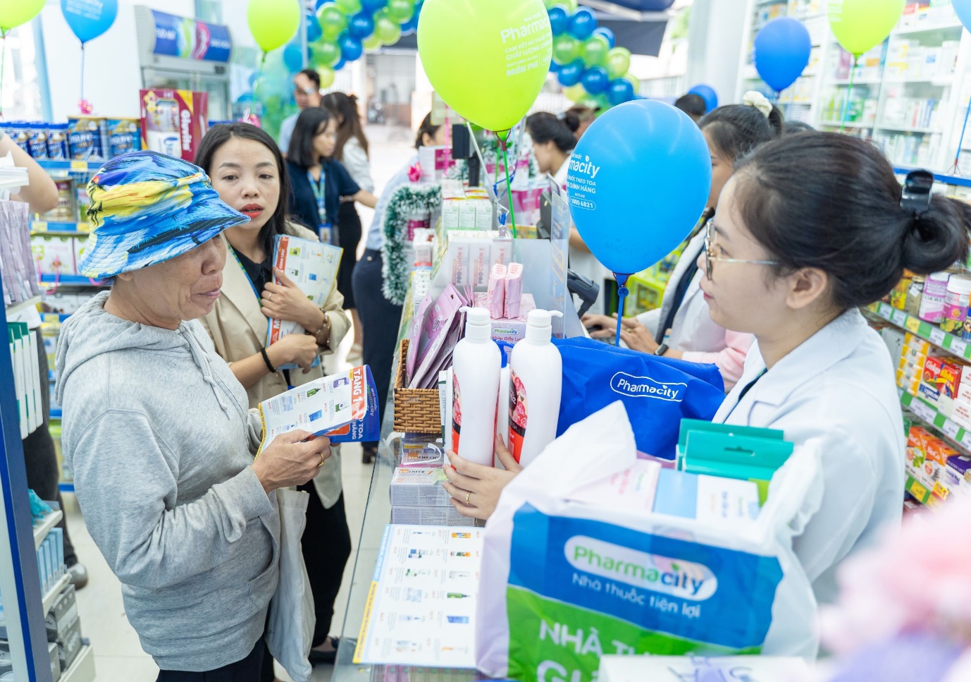 Pharmacity tiên phong cam kết không tăng giá thuốc, bảo đảm nguồn cung trên toàn hệ thống- Ảnh 1.