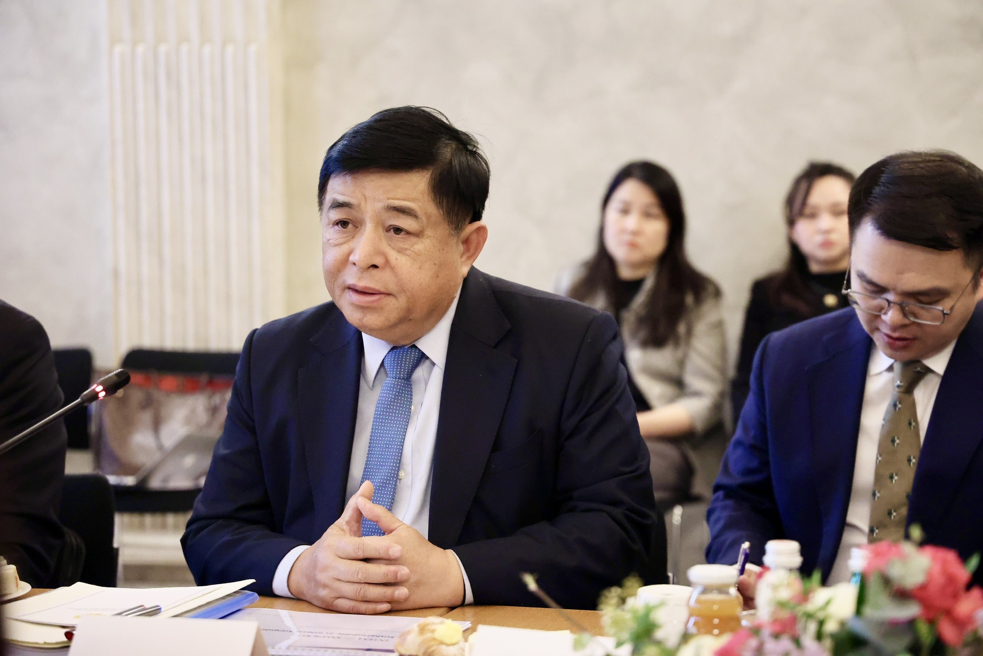 Hoan nghênh Tập đoàn ngân hàng-tài chính lớn nhất Italy đồng hành cùng kinh tế Việt Nam- Ảnh 1.