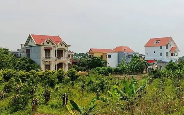 Đất nông nghiệp đã xây nhà có được chuyển sang đất ở?