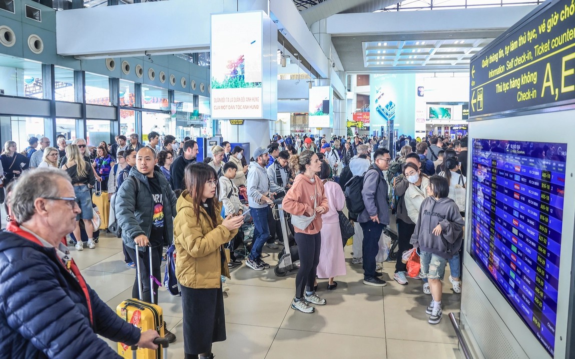 Các hãng hàng không Việt Nam đang xây dựng phương án phụ thu nhiên liệu các đường bay quốc tế