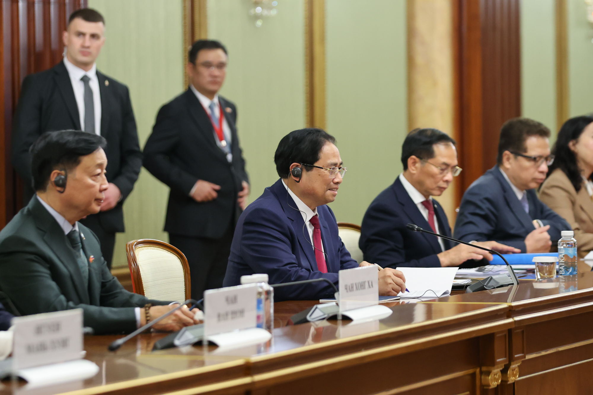 Thủ tướng Phạm Minh Chính hội đàm với Thủ tướng Liên bang Nga, chứng kiến ký các văn kiện hợp tác- Ảnh 6.