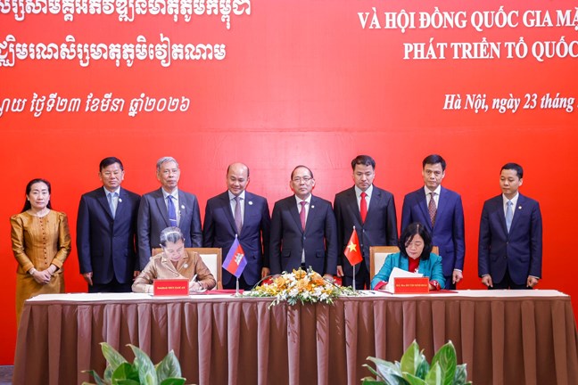 Việt Nam và Campuchia tăng cường hợp tác công tác Mặt trận- Ảnh 2. Việt Nam và Campuchia tăng cường hợp tác công tác Mặt trận- Ảnh 2.