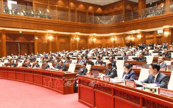 Điện mừng các đồng chí lãnh đạo cấp cao của Lào